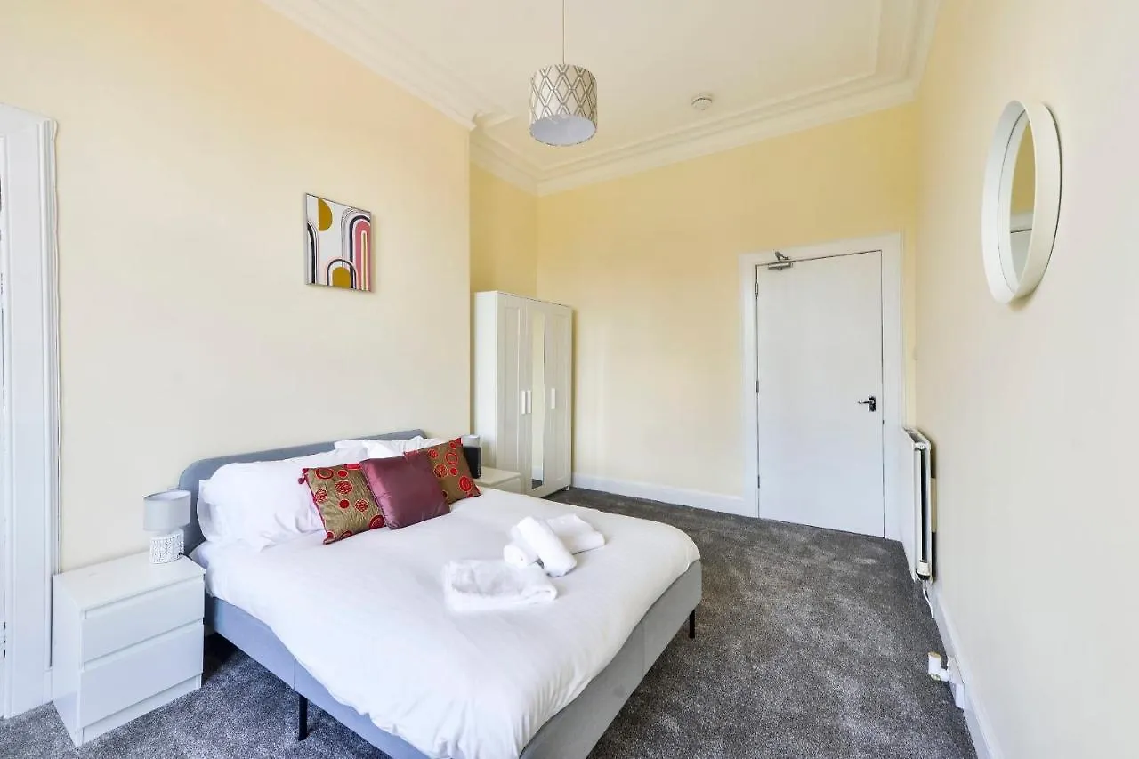 Guestready - Enchanting 2 Bedroom Flat Near Edinburgh'S Old Town